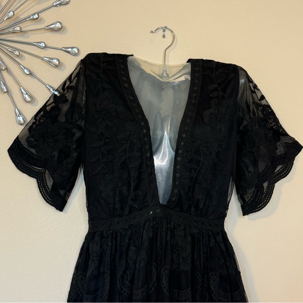 Lace Plunging V Neck Sheer Beautiful Maxi Dress Black Small - Picture 12 of 15